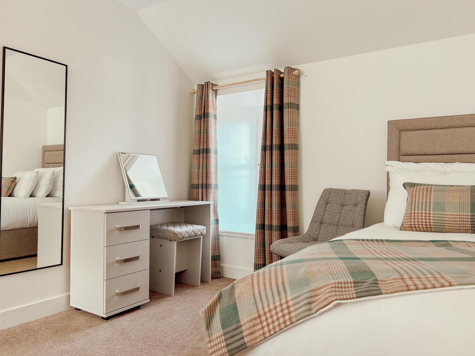 Loch Ness Gatehouse Apartments Fort Augustus Exterior photo